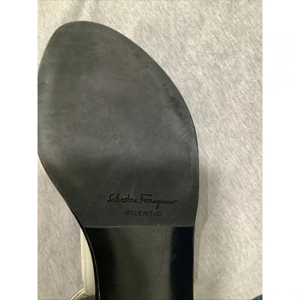 Pre-Owned Salvatore Ferragamo Black Size 8 Sling Back Sandals
